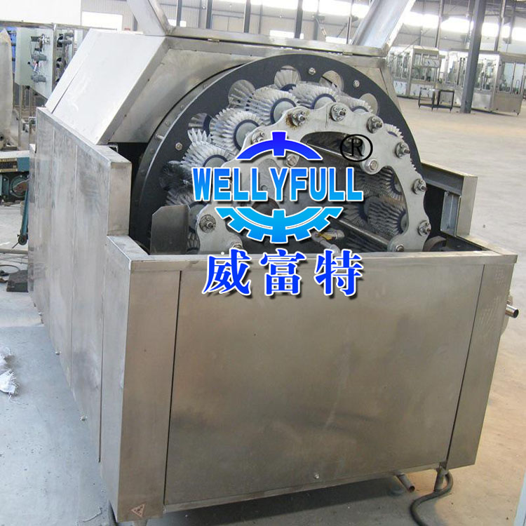 GHR-A2000型半自動啤酒洗瓶機(jī)